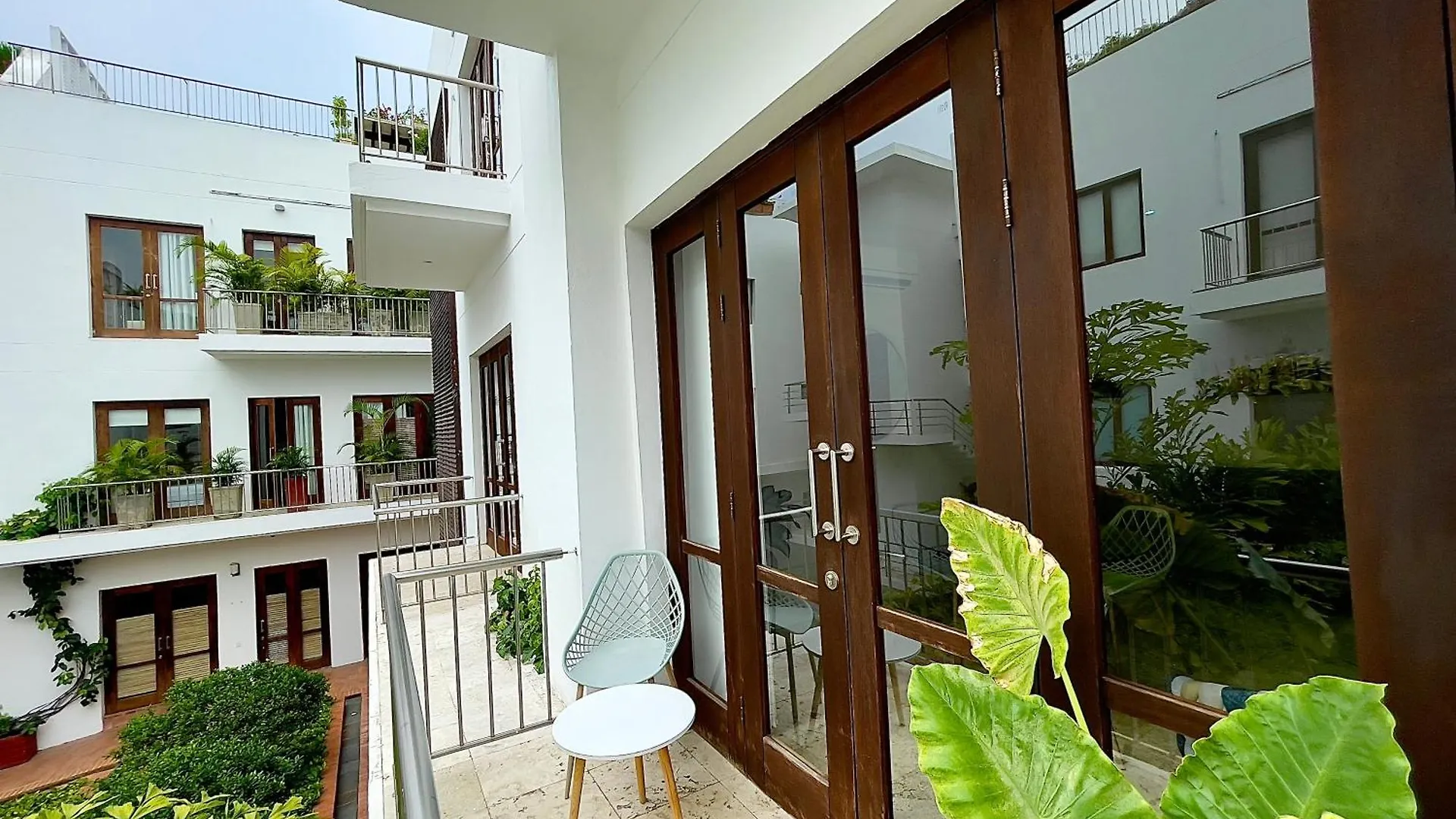 1Br Modern In Old City In Colonial Building Cartagena Colombia